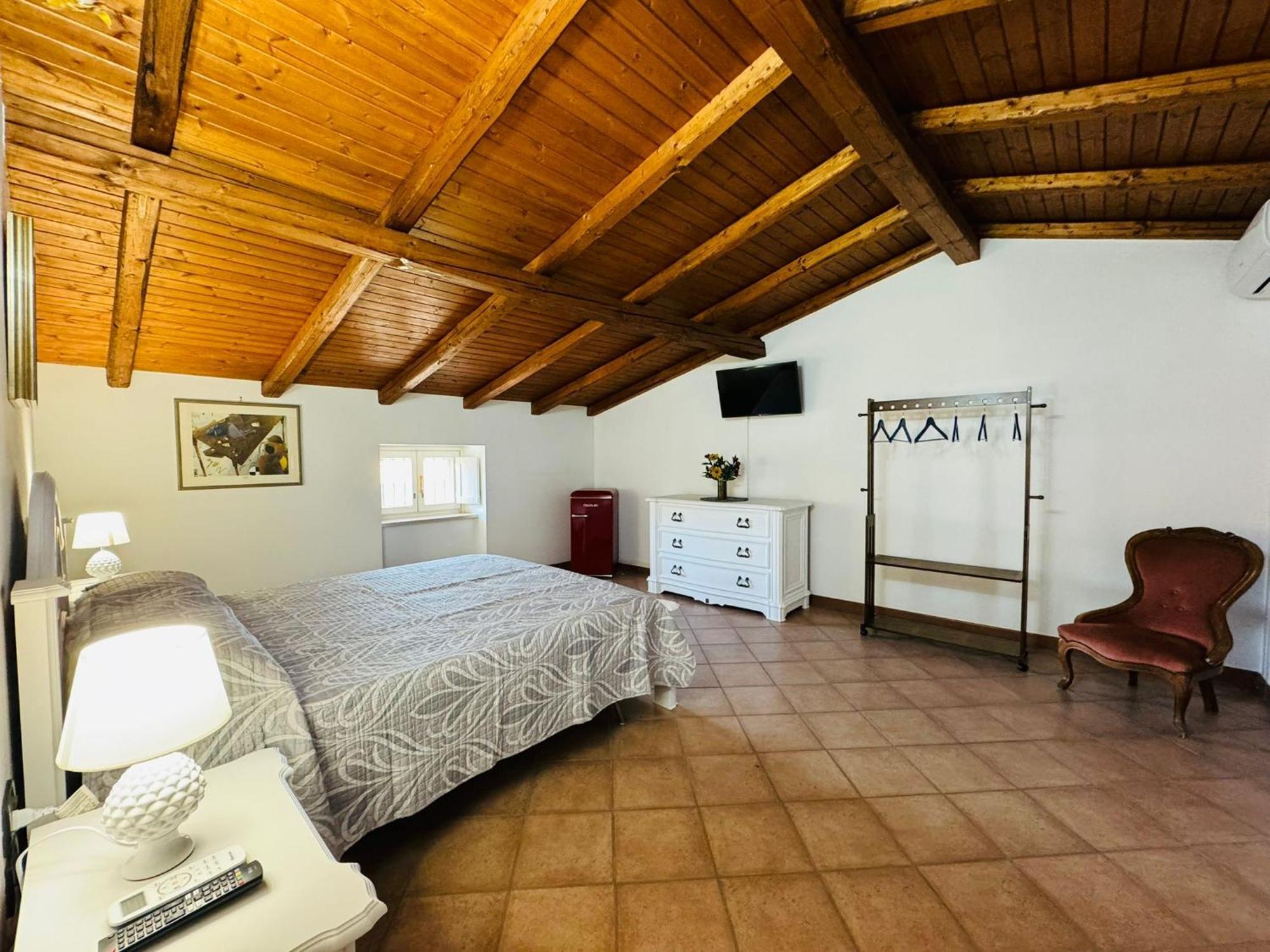 Casa Pepe - Fondi Vertice Rooms Εξωτερικό φωτογραφία